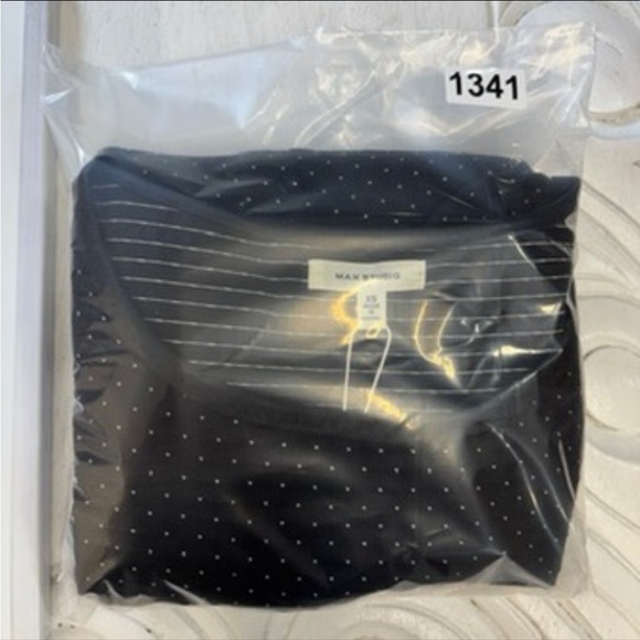 NWT Max Studio Womens Sweater Dress Size XS Black Polka Dot Long Sleeve mini - Picture 7 of 7